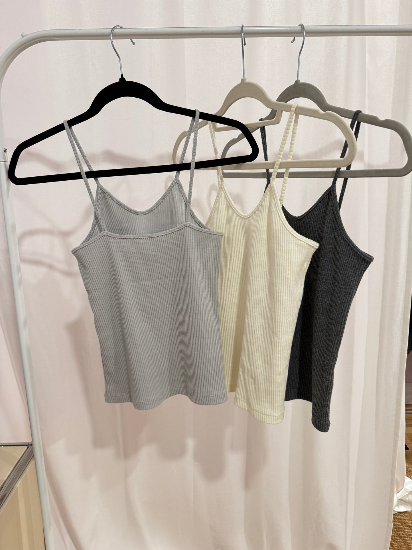 Cami with three different color