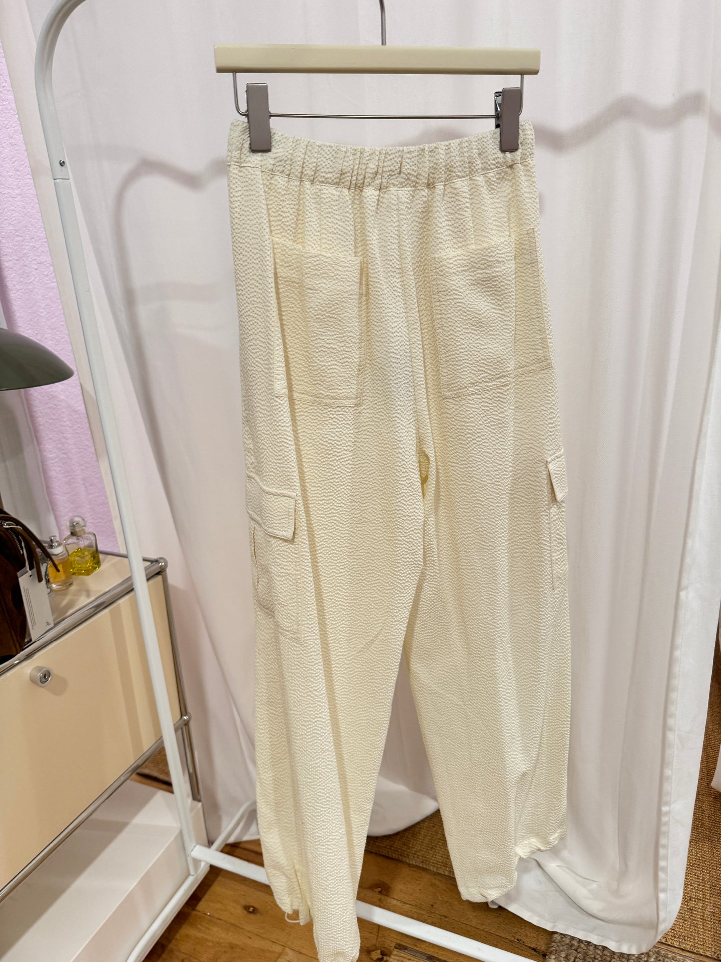 The Mohhe textured utility long pants