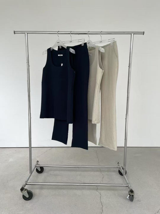 Sleeveless linen suit set